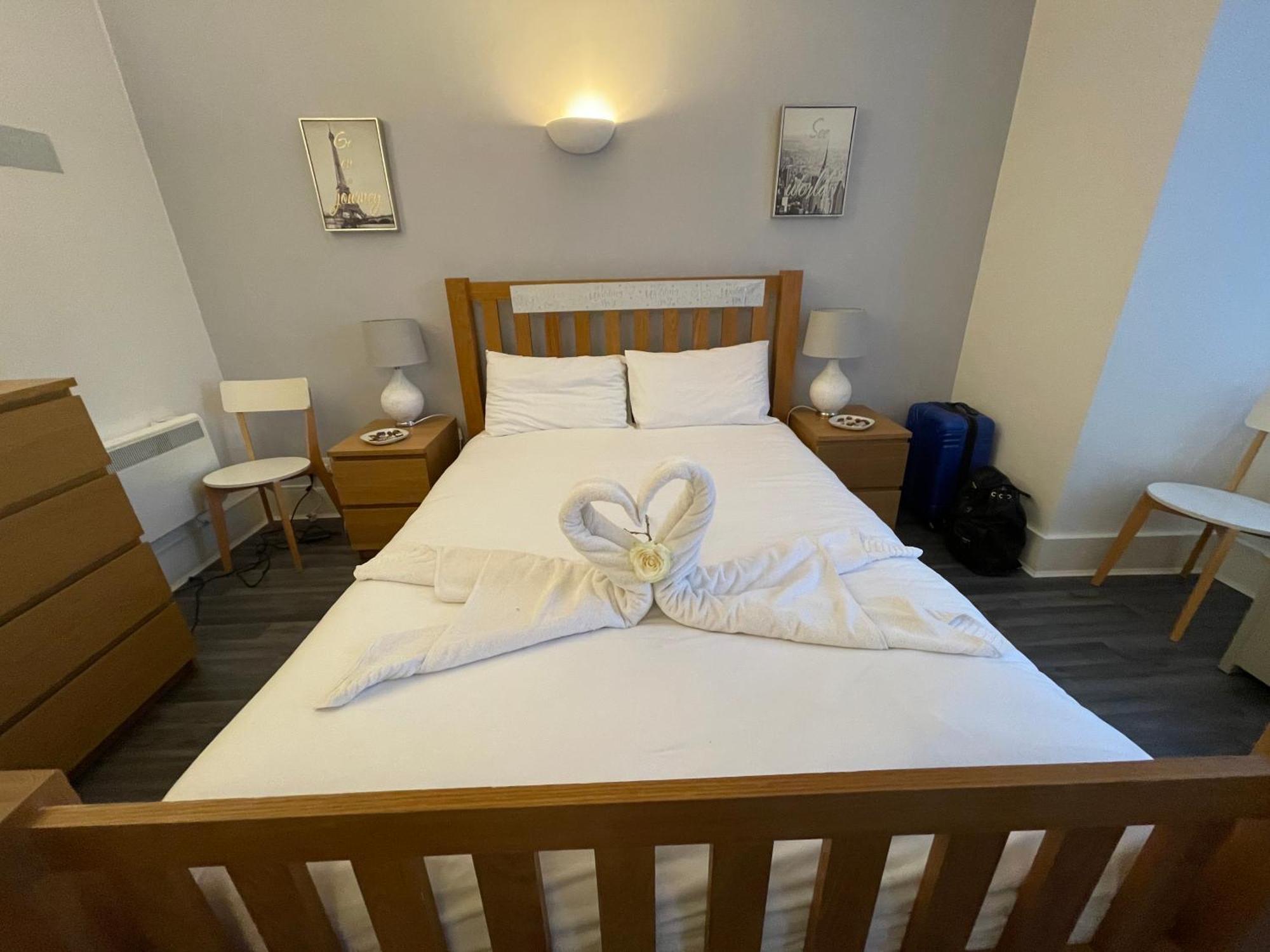Bournemouth Hot Tub & Sauna Holiday Let Екстер'єр фото