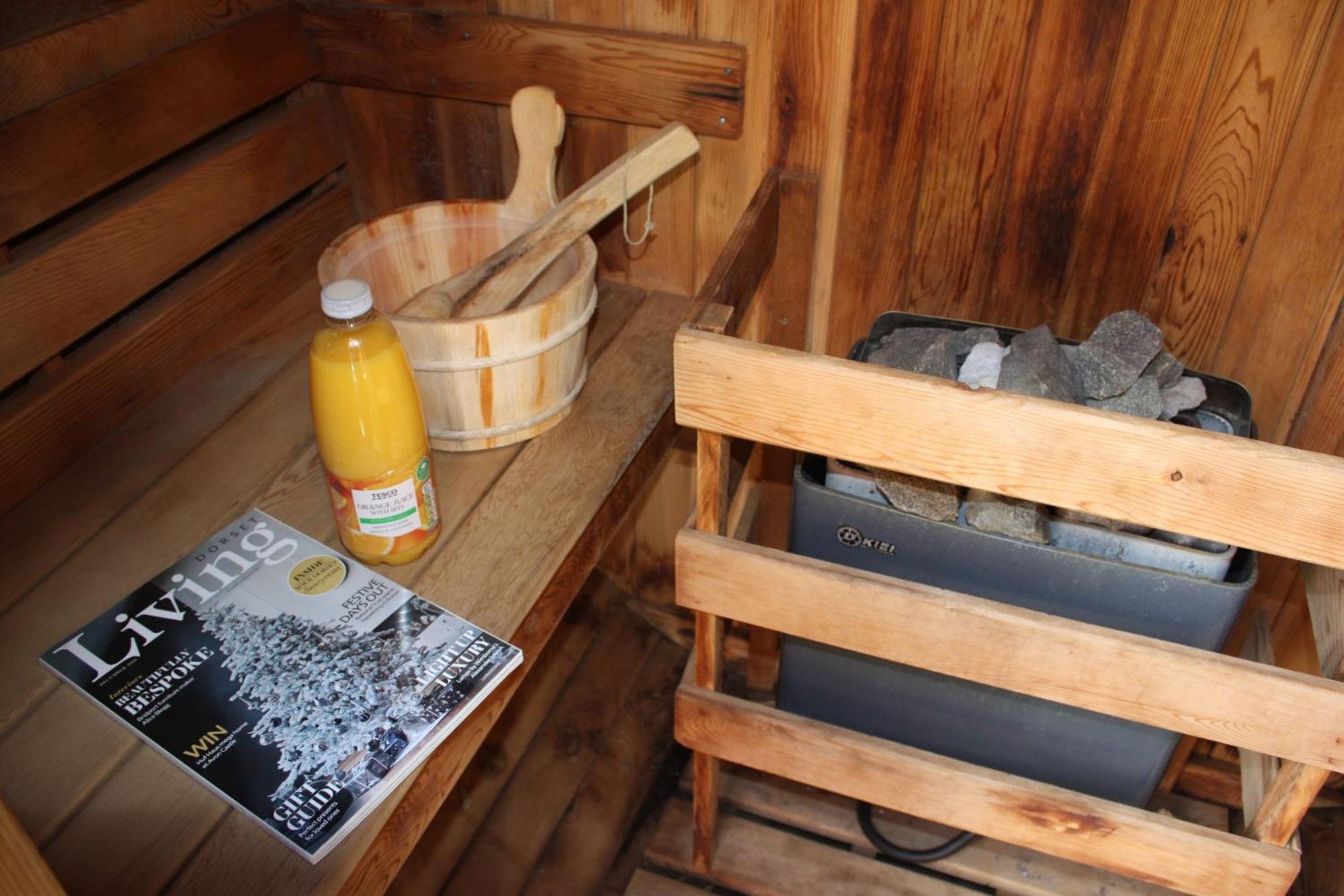 Bournemouth Hot Tub & Sauna Holiday Let Екстер'єр фото