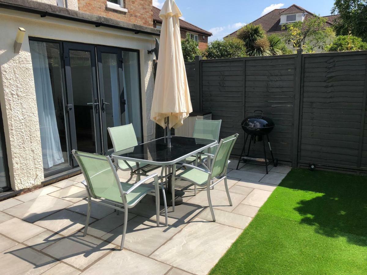 Bournemouth Hot Tub & Sauna Holiday Let Екстер'єр фото