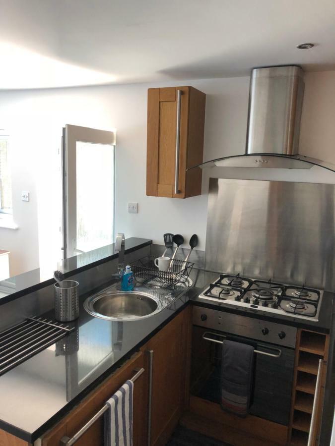 Bournemouth Hot Tub & Sauna Holiday Let Екстер'єр фото