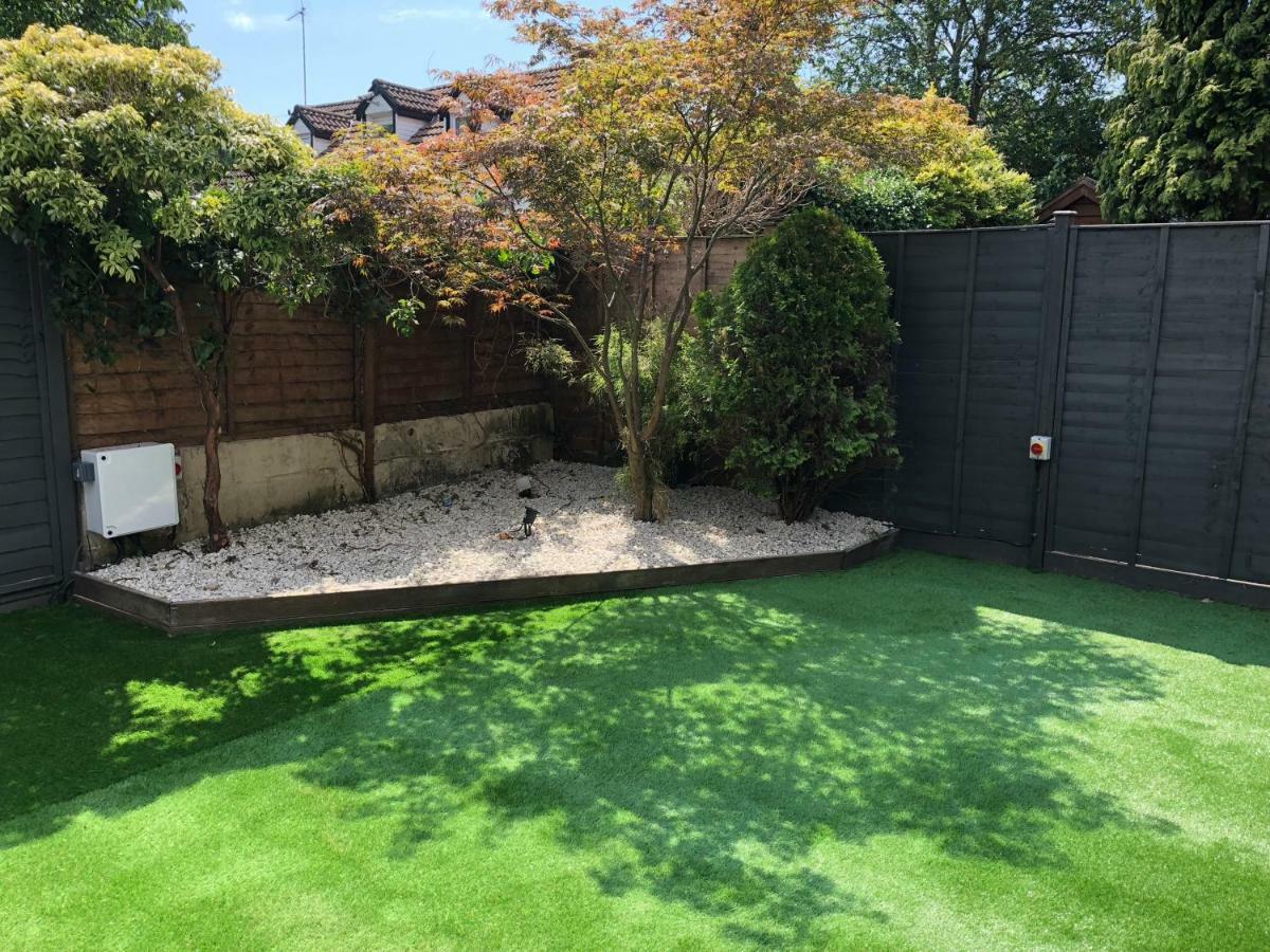 Bournemouth Hot Tub & Sauna Holiday Let Екстер'єр фото