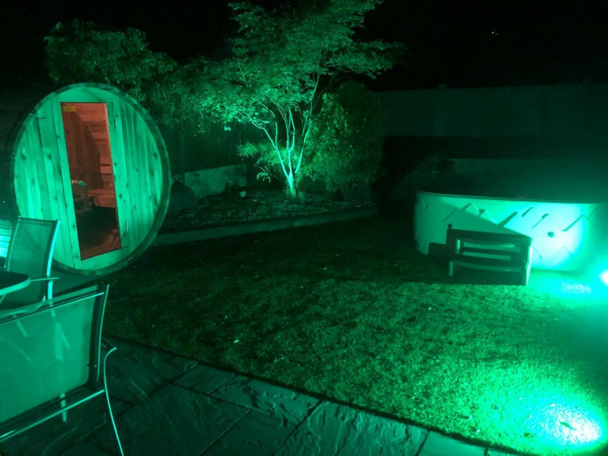 Bournemouth Hot Tub & Sauna Holiday Let Екстер'єр фото