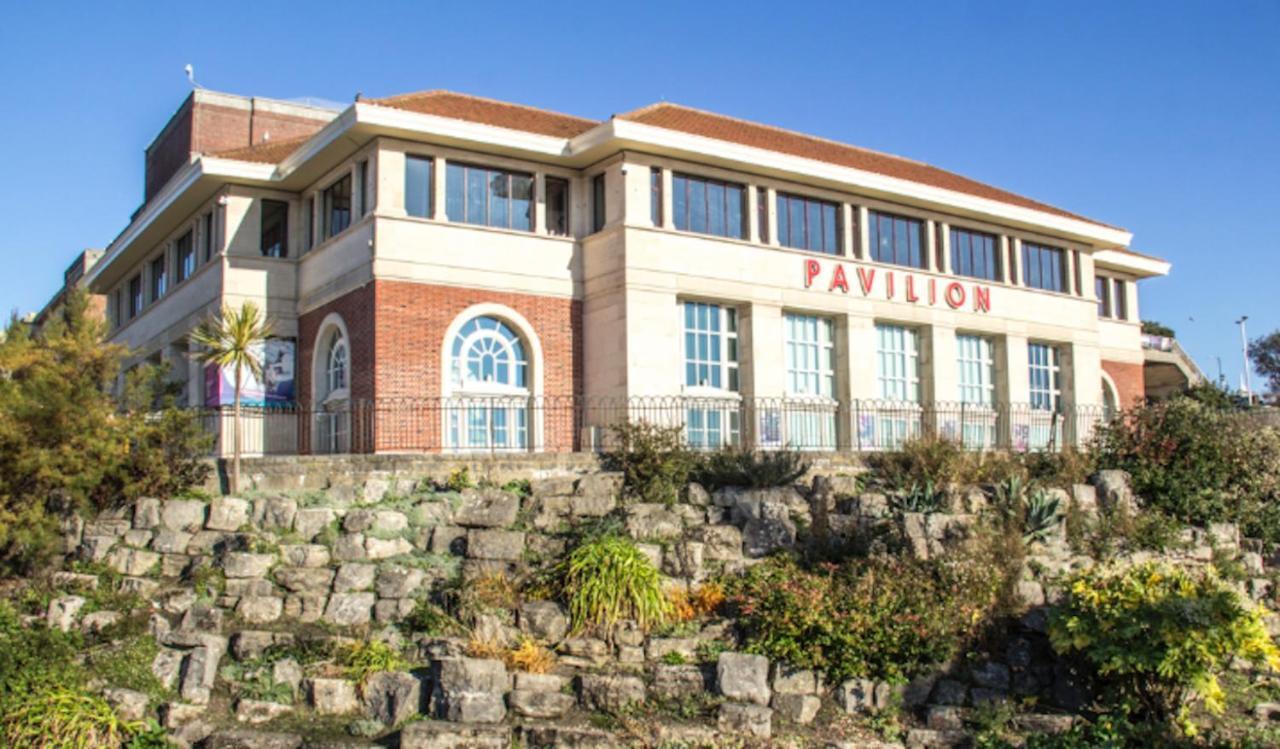 Bournemouth Hot Tub & Sauna Holiday Let Екстер'єр фото